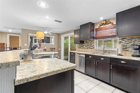 Villa ou maison à vendre à Brooksville, Floride: 3 chambres, 122.63 m2 № 1885303 - photo 19