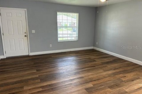 Casa en venta en Orlando, Florida, 6 dormitorios, 153.47 m2 № 1903695 - foto 4