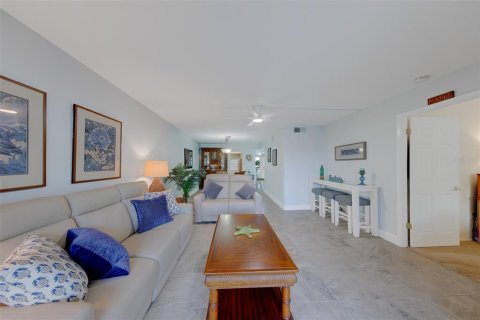 Copropriété à vendre à Clearwater, Floride: 2 chambres, 108.23 m2 № 2318488 - photo 8