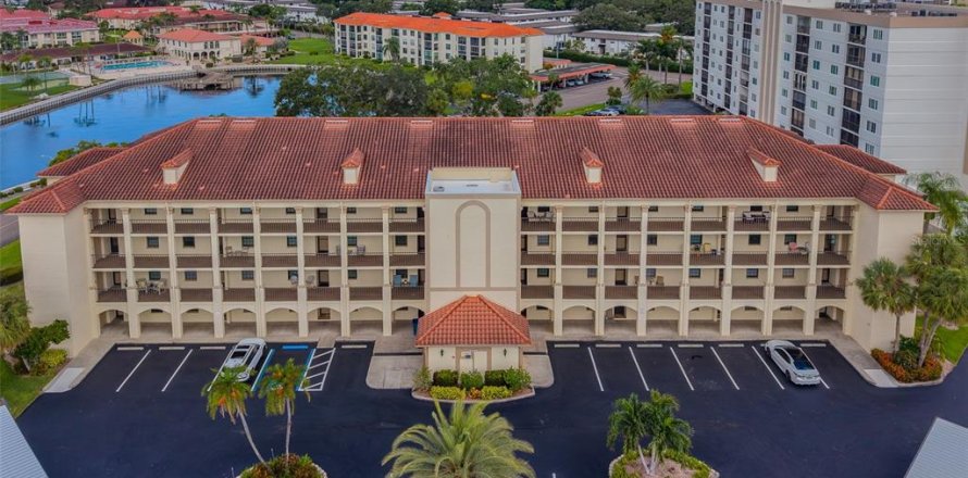 Condo à Clearwater, Floride, 2 chambres  № 2318488