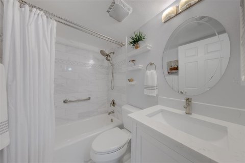 Copropriété à vendre à Clearwater, Floride: 2 chambres, 108.23 m2 № 2318488 - photo 28