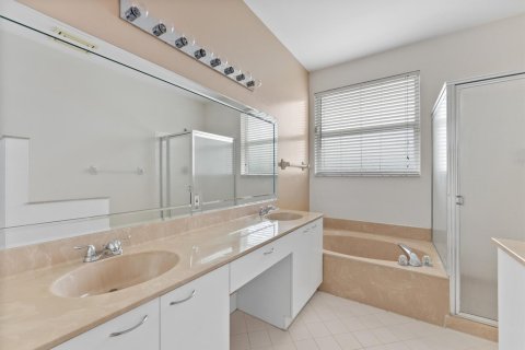Villa ou maison à vendre à Pembroke Pines, Floride: 3 chambres, 165.18 m2 № 2088216 - photo 17