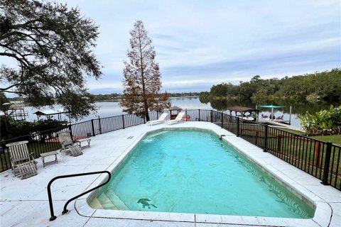 Casa en venta en Winter Haven, Florida, 4 dormitorios, 284.1 m2 № 1519869 - foto 24