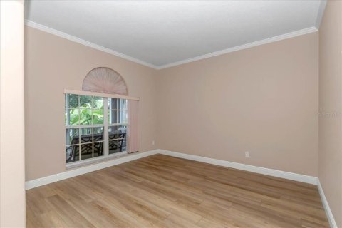 House in Clermont, Florida 2 bedrooms, 197.32 sq.m. № 1866778 - photo 8