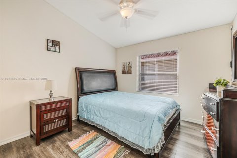 Купить виллу или дом в Бойнтон-Бич, Флорида 6 комнат, 169.27м2, № 1969741 - фото 5