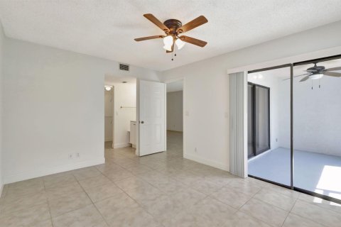 Copropriété à louer à Boca Raton, Floride: 2 chambres, 89.74 m2 № 2426783 - photo 15