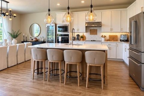 Casa en venta en Orlando, Florida, 5 dormitorios, 348.29 m2 № 2386587 - foto 16