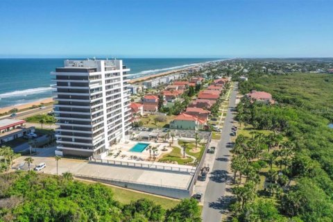 Condo in Flagler Beach, Florida, 2 bedrooms  № 2219749 - photo 3