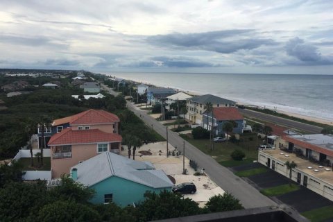 Condo in Flagler Beach, Florida, 2 bedrooms  № 2219749 - photo 9