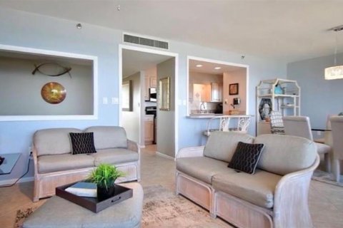 Condo in Flagler Beach, Florida, 2 bedrooms  № 2219749 - photo 24