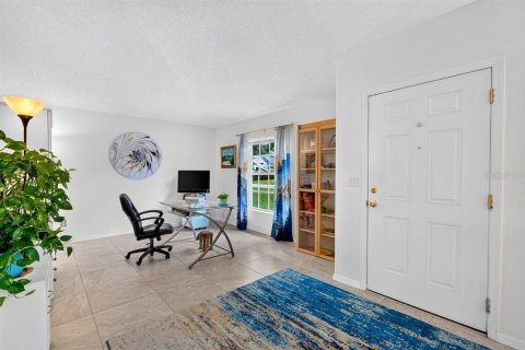 House in Edgewater, Florida 3 bedrooms, 150.59 sq.m. № 2408210 - photo 5