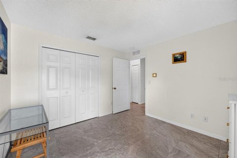 House in Edgewater, Florida 3 bedrooms, 150.59 sq.m. № 2408210 - photo 21