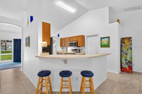 House in Edgewater, Florida 3 bedrooms, 150.59 sq.m. № 2408210 - photo 14