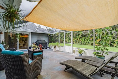 House in Vero Beach, Florida 3 bedrooms, 157.66 sq.m. № 2406553 - photo 28