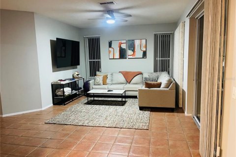Villa ou maison à louer à Bradenton, Floride: 3 chambres, 157.93 m2 № 1666938 - photo 3