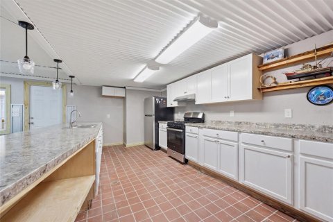 Commercial property in Cedar Key, Florida 216.46 sq.m. № 2213774 - photo 11