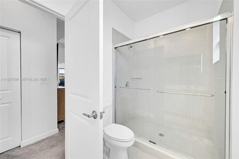 Купить таунхаус в Майами-Гарденс, Флорида 3 спальни, 131.83м2, № 2186065 - фото 22