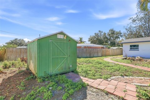 House in Seminole, Florida 2 bedrooms, 109.9 sq.m. № 2141995 - photo 27