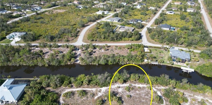 Terreno en Port Charlotte, Florida № 1512399