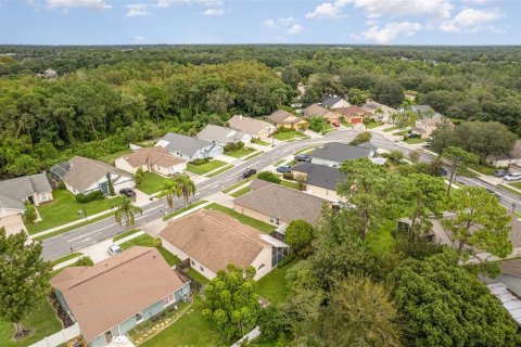 House in Oviedo, Florida 3 bedrooms, 151.99 sq.m. № 1335388 - photo 21