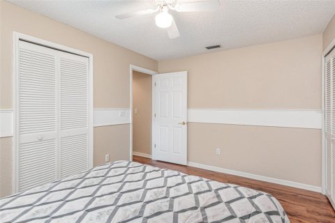 House in Oviedo, Florida 3 bedrooms, 151.99 sq.m. № 1335388 - photo 19