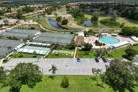 Condominio en alquiler en Delray Beach, Florida, 2 dormitorios, 111.11 m2 № 1103500 - foto 1