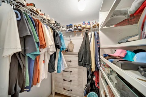 Купить кондоминиум в Плантация, Флорида 2 спальни, 97.92м2, № 1965980 - фото 22