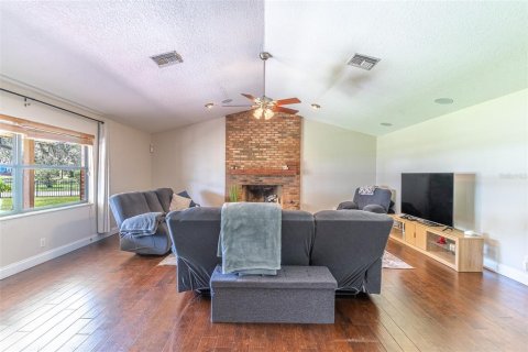 Villa ou maison à vendre à Bartow, Floride: 3 chambres, 192.31 m2 № 2389101 - photo 5