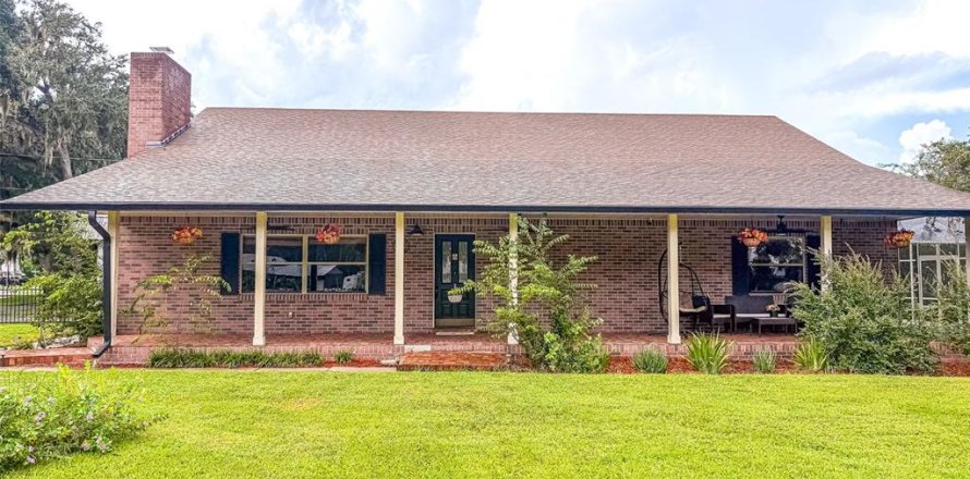 Villa ou maison à Bartow, Floride 3 chambres, 192.31 m2 № 2389101