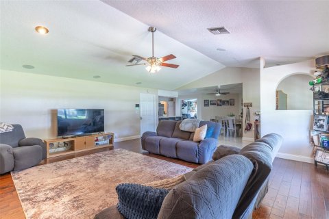 Villa ou maison à vendre à Bartow, Floride: 3 chambres, 192.31 m2 № 2389101 - photo 6