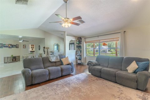 Villa ou maison à vendre à Bartow, Floride: 3 chambres, 192.31 m2 № 2389101 - photo 7