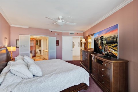 Купить кондоминиум в Санни-Айлс-Бич, Флорида 2 спальни, 163.14м2, № 2017620 - фото 9