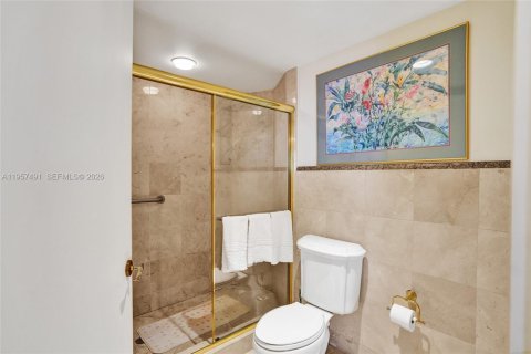 Купить кондоминиум в Санни-Айлс-Бич, Флорида 2 спальни, 163.14м2, № 2017620 - фото 15