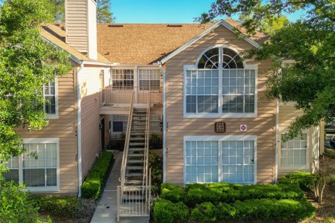 Condo in Altamonte Springs, Florida, 3 bedrooms  № 2237569 - photo 2