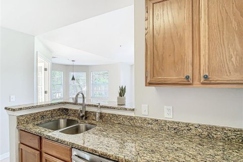 Condo in Altamonte Springs, Florida, 3 bedrooms  № 2237569 - photo 16
