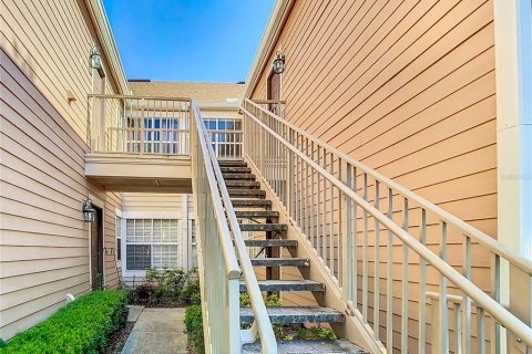 Condo in Altamonte Springs, Florida, 3 bedrooms  № 2237569 - photo 3
