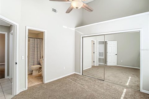Condo in Altamonte Springs, Florida, 3 bedrooms  № 2237569 - photo 25