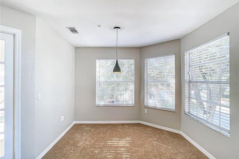 Condo in Altamonte Springs, Florida, 3 bedrooms  № 2237569 - photo 9