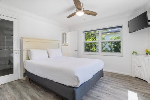 House in Dania Beach, Florida 3 bedrooms, 77.2 sq.m. № 1871276 - photo 14