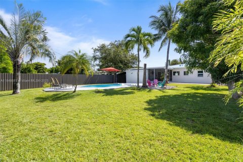 House in Dania Beach, Florida 3 bedrooms, 77.2 sq.m. № 1871276 - photo 29