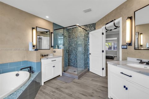 Adosado en venta en Fort Lauderdale, Florida, 2 dormitorios, 193.24 m2 № 2010610 - foto 17
