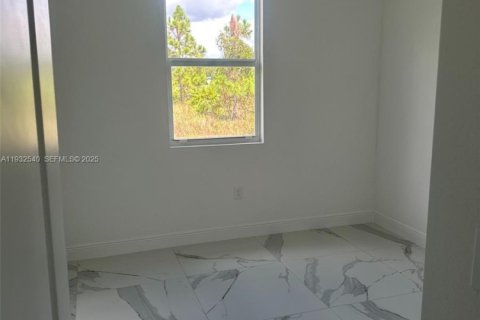 Купить виллу или дом в Лихай-Эйкерс, Флорида 3 спальни, № 1990966 - фото 10