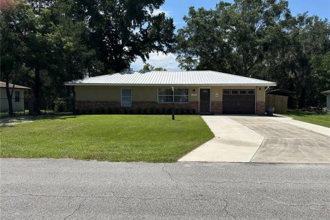 Villa ou maison à Dunnellon, Floride 2 chambres, 96.62 m2 № 2312796