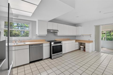 Casa en venta en Largo, Florida, 3 dormitorios, 164.62 m2 № 2102573 - foto 13