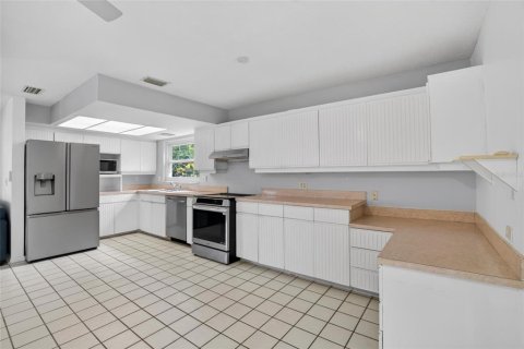 Casa en venta en Largo, Florida, 3 dormitorios, 164.62 m2 № 2102573 - foto 10