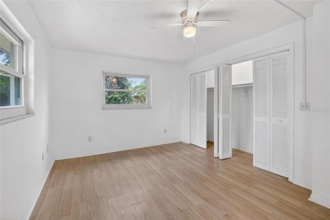 Casa en venta en Largo, Florida, 3 dormitorios, 164.62 m2 № 2102573 - foto 28