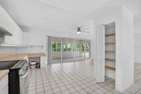 Casa en venta en Largo, Florida, 3 dormitorios, 164.62 m2 № 2102573 - foto 11