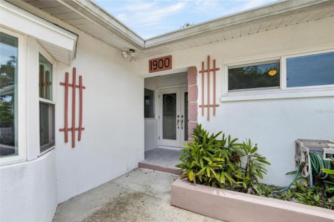 Casa en venta en Largo, Florida, 3 dormitorios, 164.62 m2 № 2102573 - foto 3