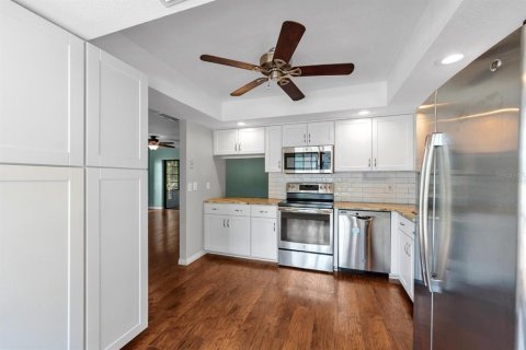 Villa ou maison à vendre à Port Richey, Floride: 2 chambres, 140.28 m2 № 2354445 - photo 5