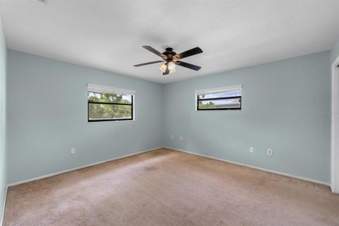 Villa ou maison à vendre à Port Richey, Floride: 2 chambres, 140.28 m2 № 2354445 - photo 10